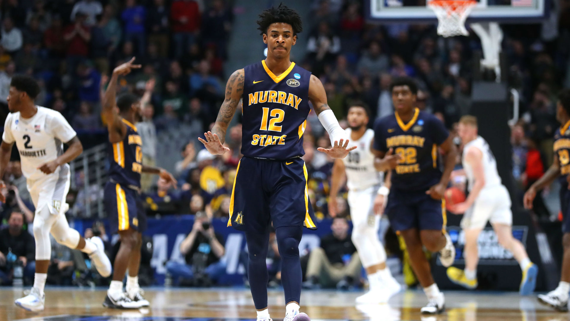 X \ CBS Sports HQ على X: Ja Morant is in ELITE company As rookies, the  ONLY players in NBA history to post 17 PPG, 6 APG while shooting 35% from 3