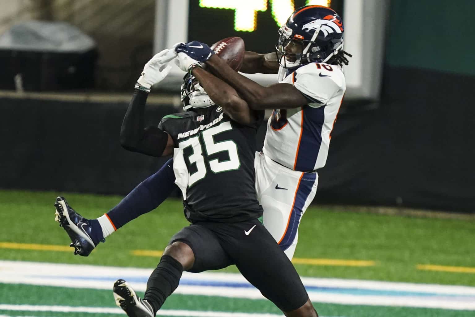 Gordon seals Broncos' first win of season with late touchdown against Jets