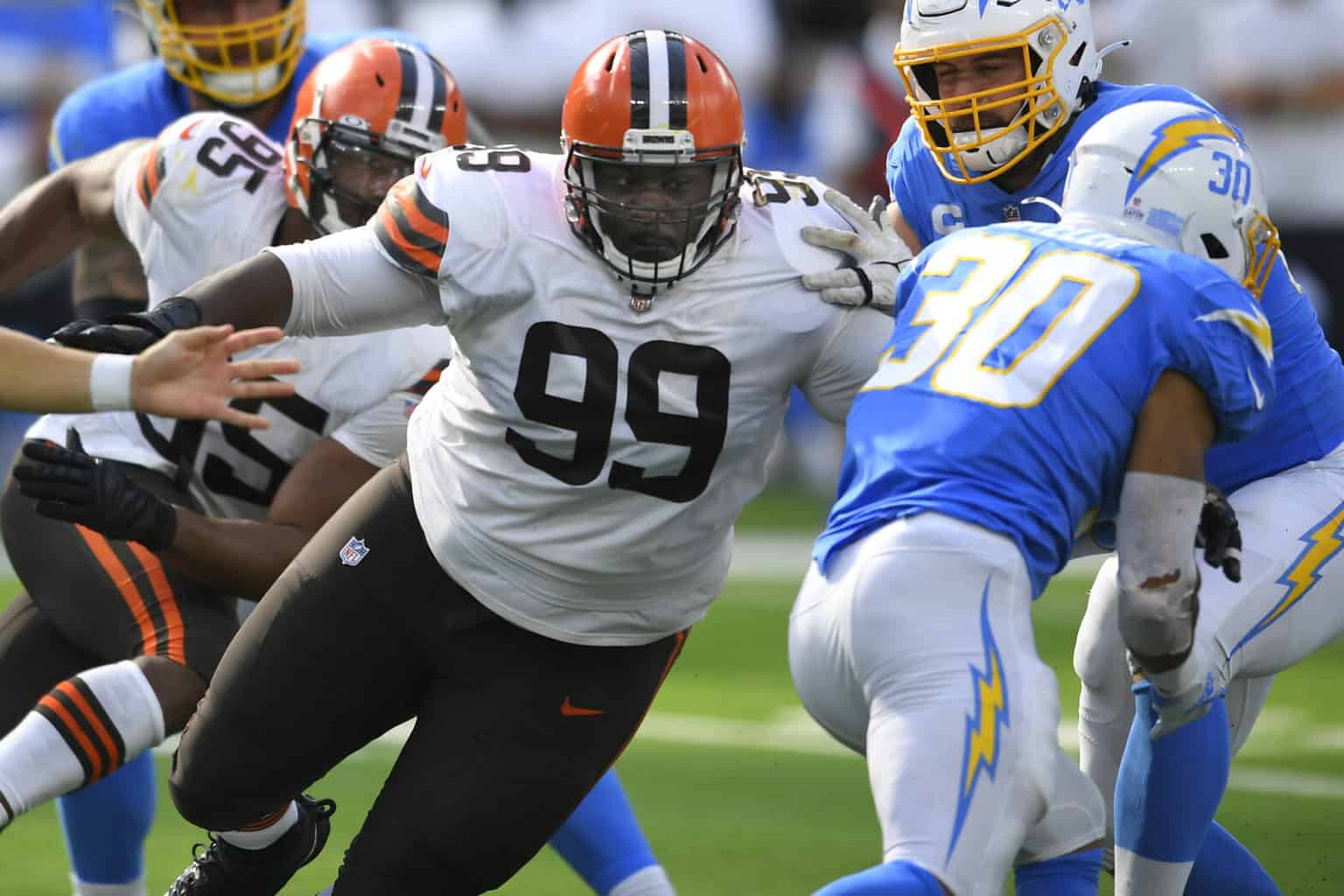 Raiders Updated Outlook: DL Andrew Billings Signed - Pro Sports Outlook