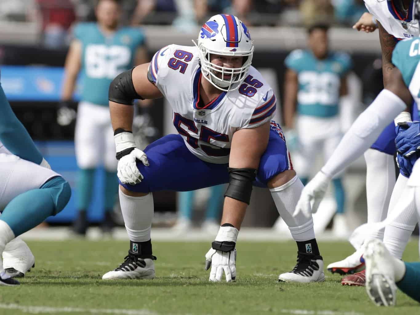 Buffalo Bills guard Ike Boettger (65) and New England Patriots